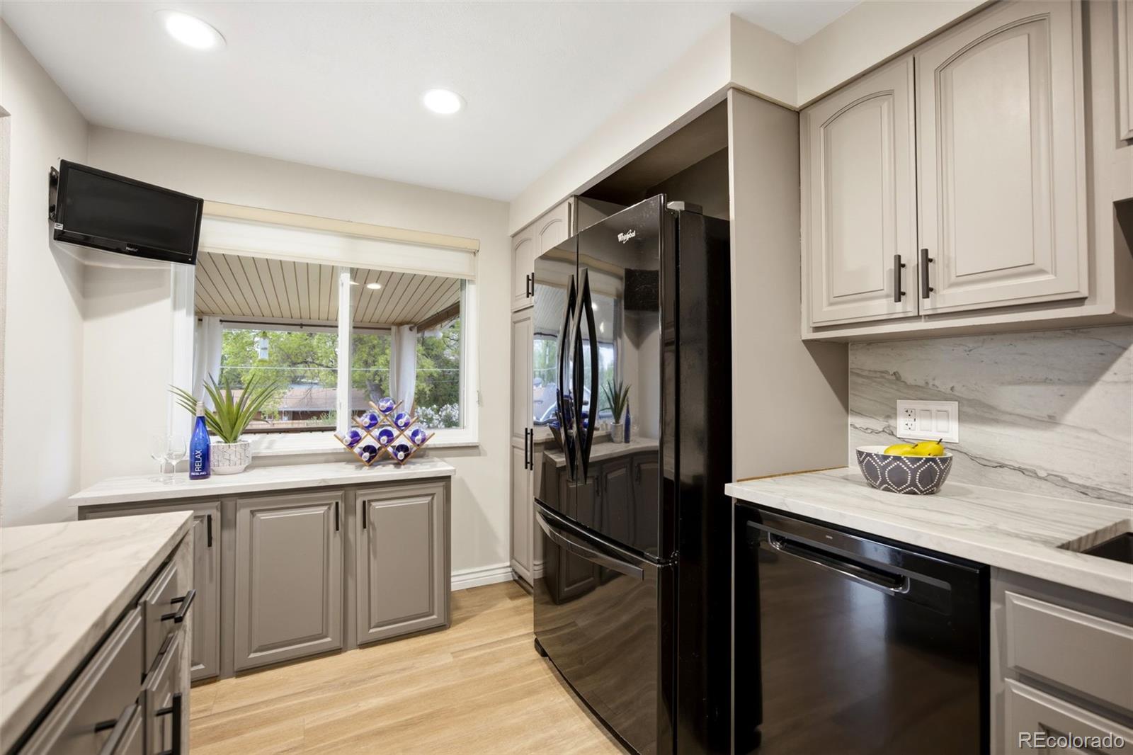 10462 W 9th Avenue Lakewood CO 80215