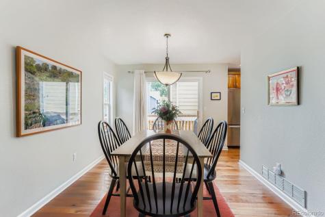 8076 Meadowdale Square Niwot CO 80503