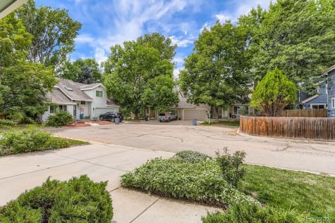 8076 Meadowdale Square Niwot CO 80503
