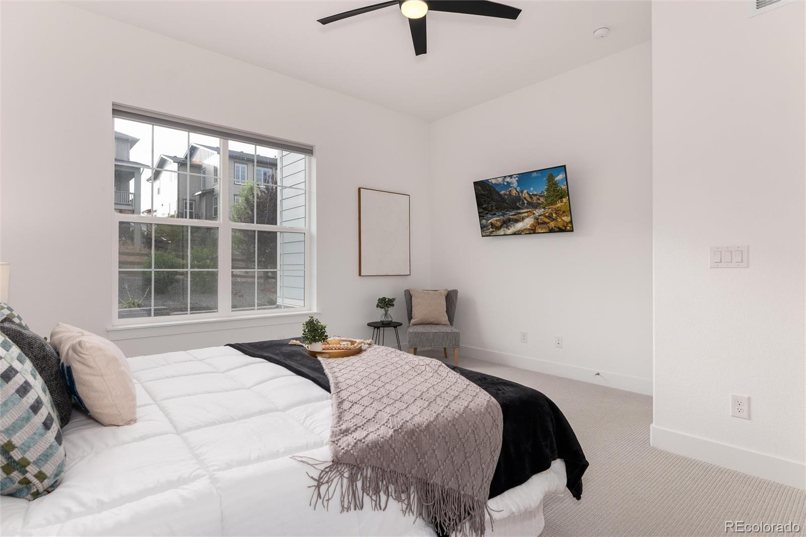 6689 S Vandriver Way Aurora CO 80016