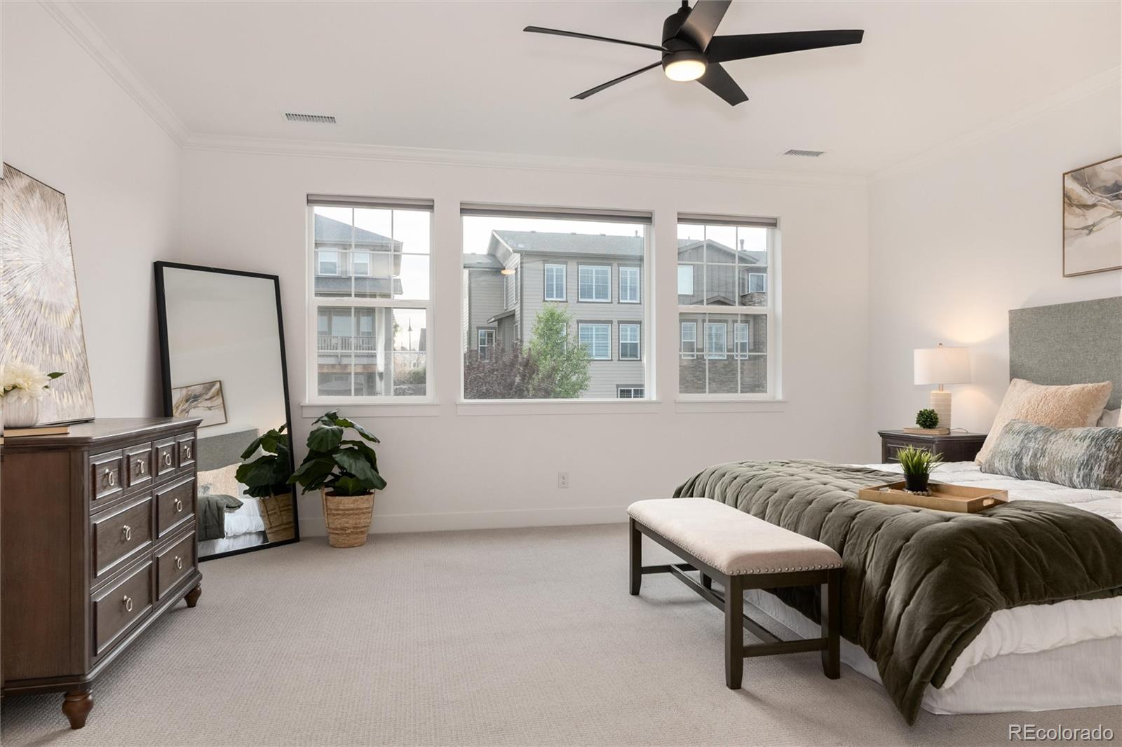 6689 S Vandriver Way Aurora CO 80016