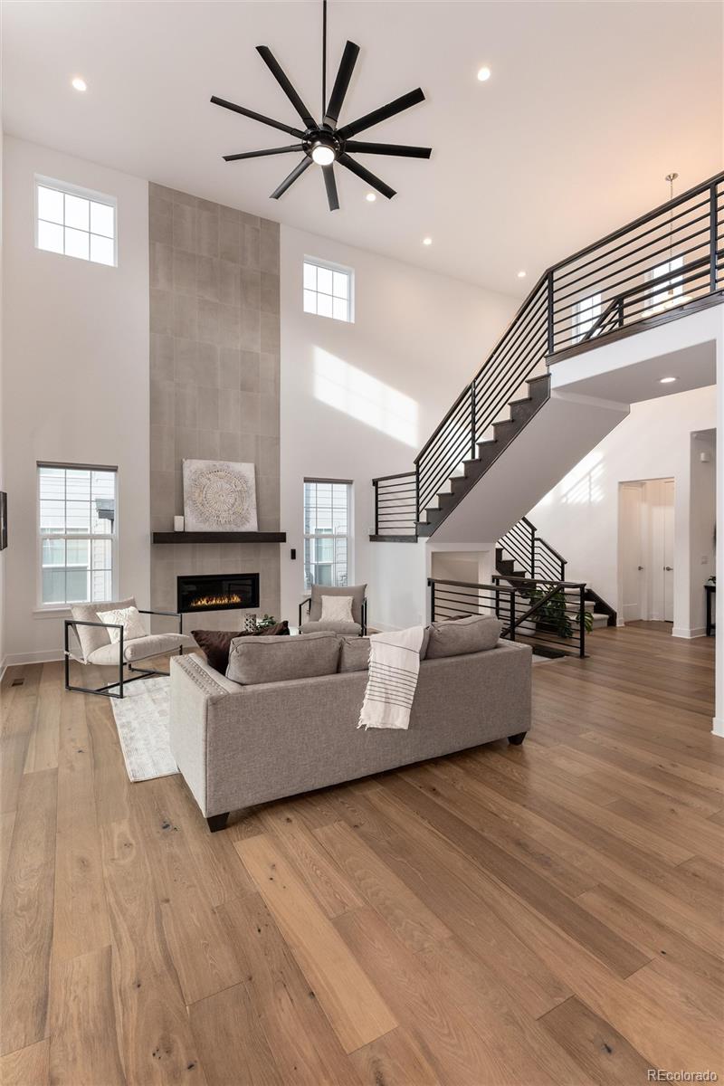 6689 S Vandriver Way Aurora CO 80016