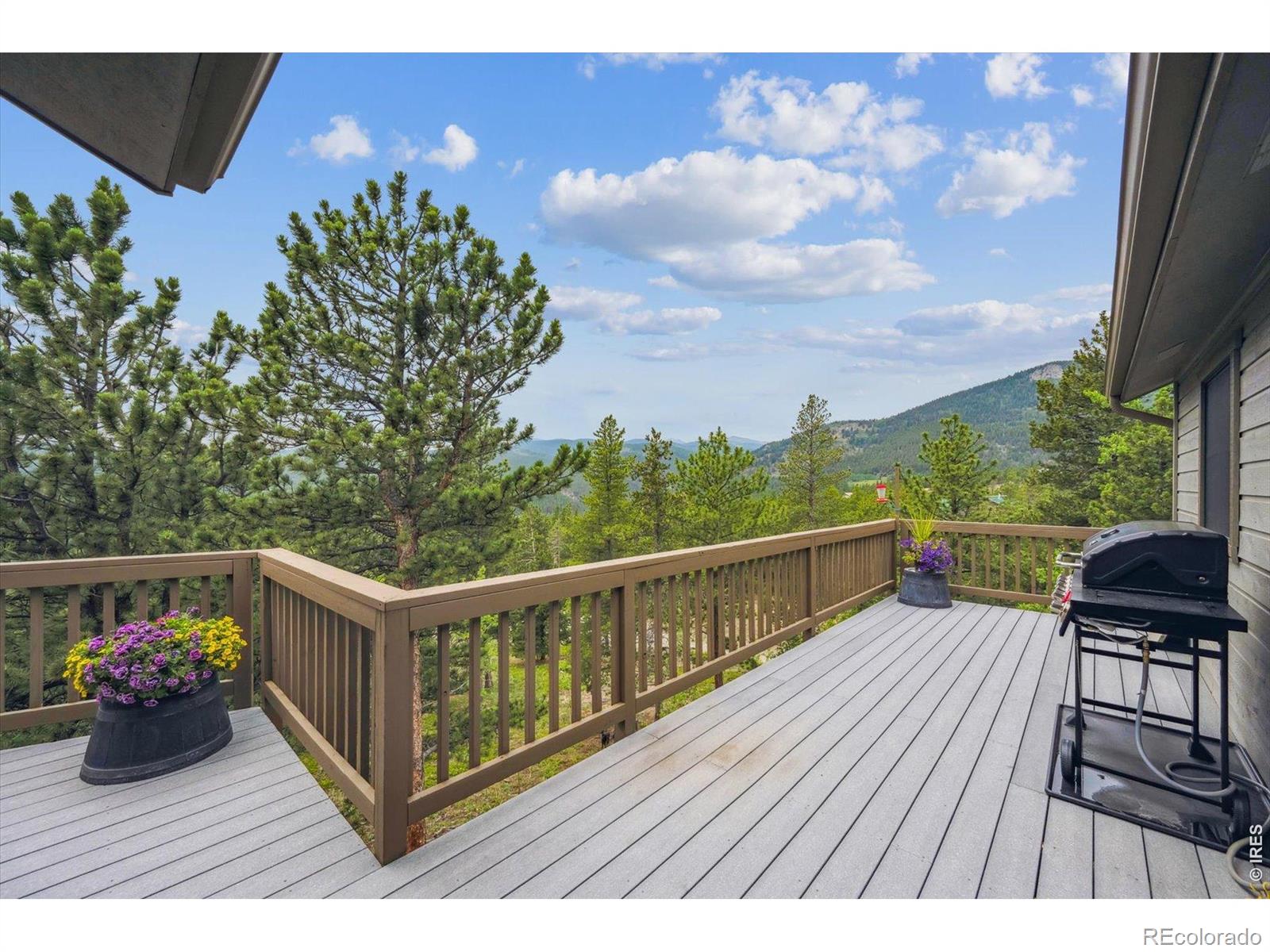 35 Pickle Point Black Hawk CO 80422