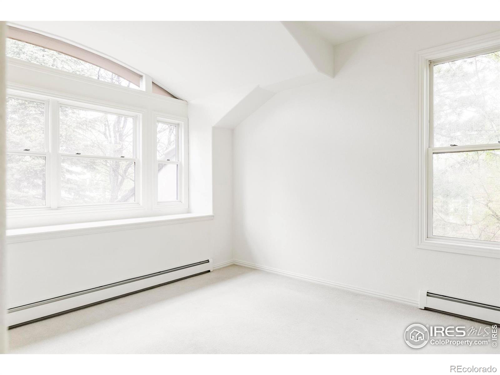 910 Kalmia Avenue Boulder CO 80304