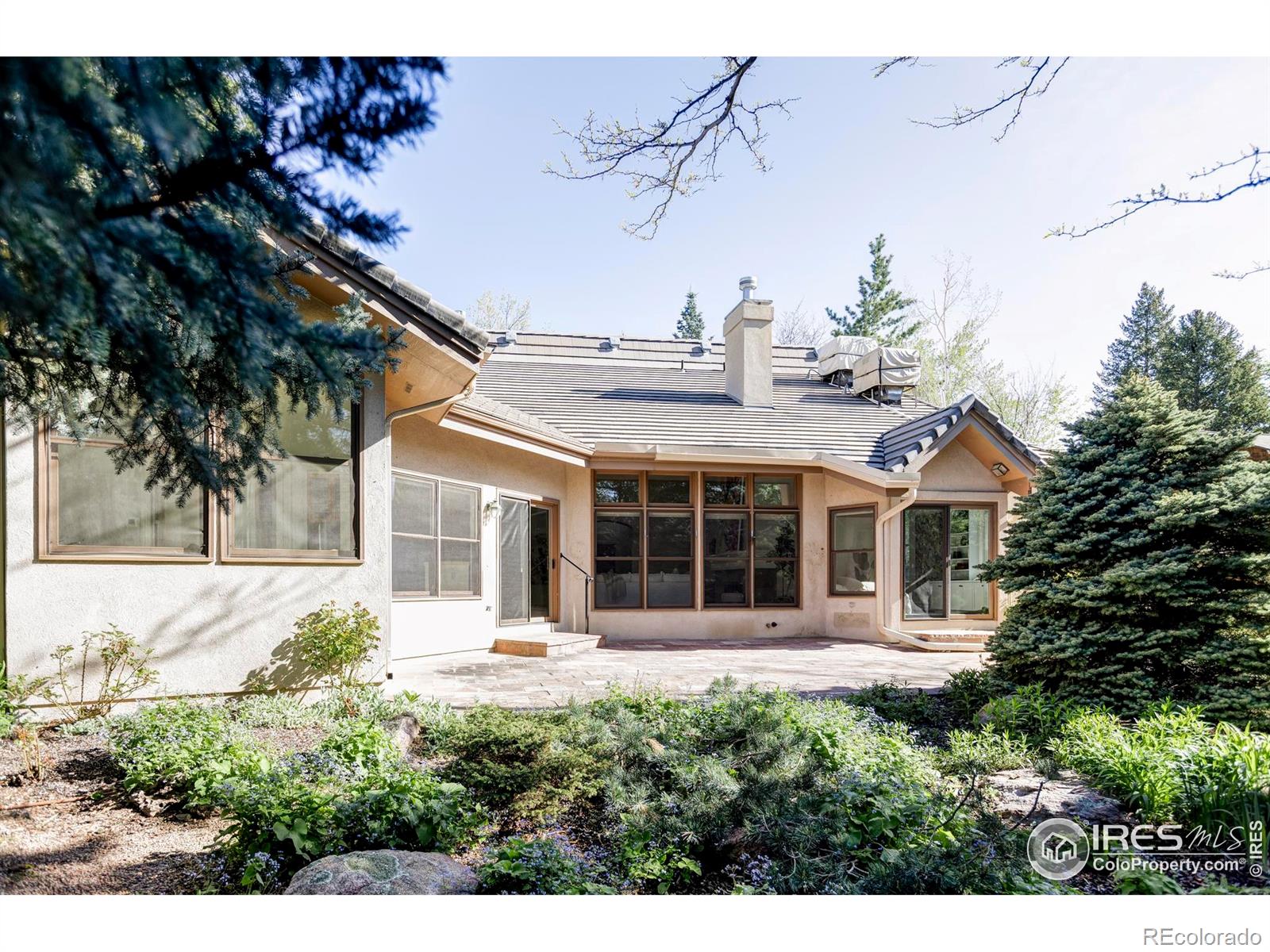 910 Kalmia Avenue Boulder CO 80304