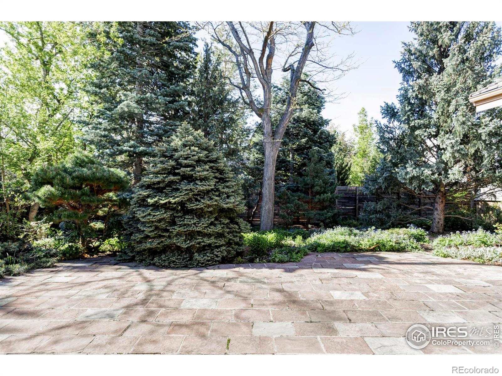 910 Kalmia Avenue Boulder CO 80304