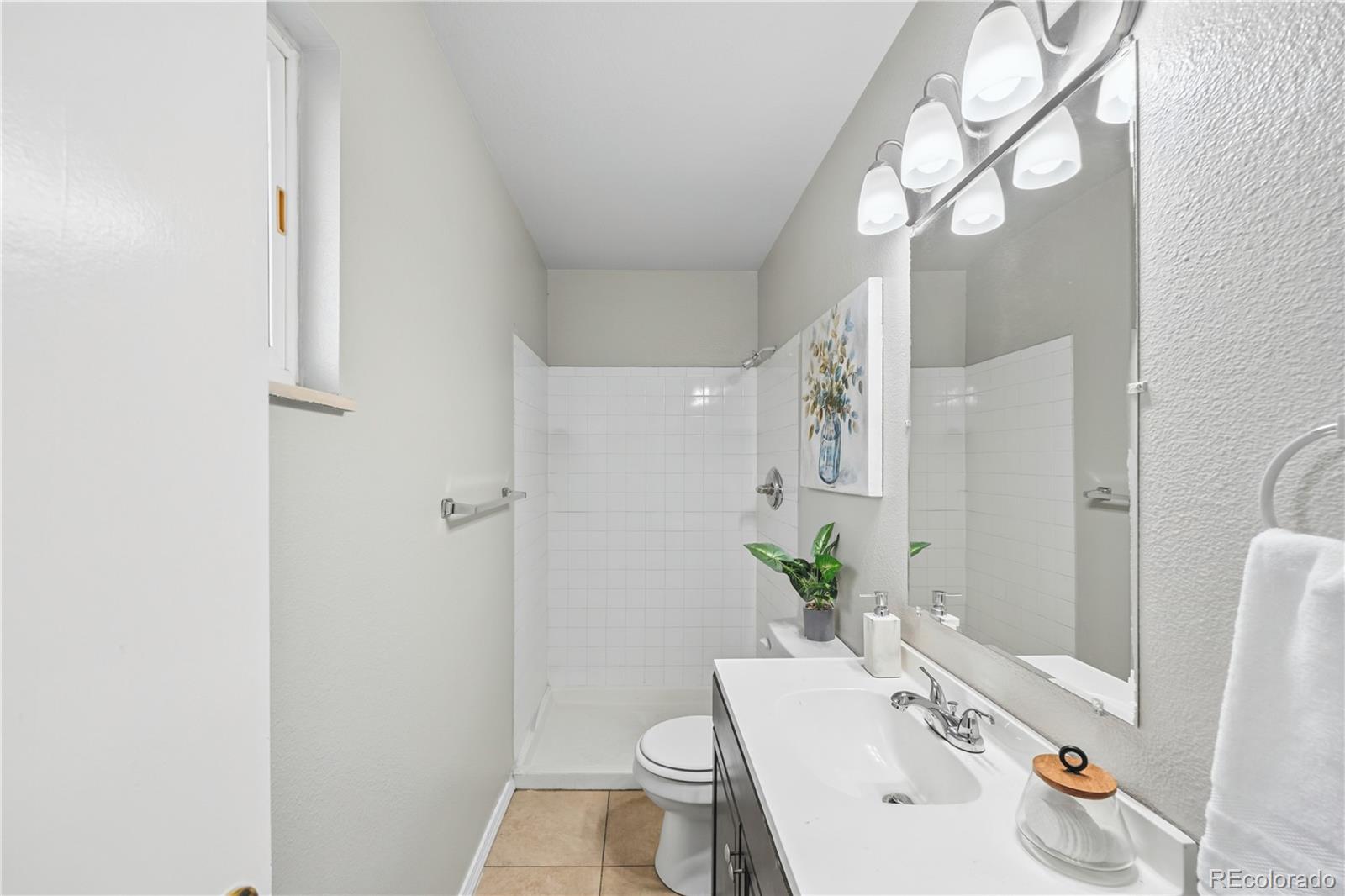 1026 Drury Lane Colorado Springs CO 80911