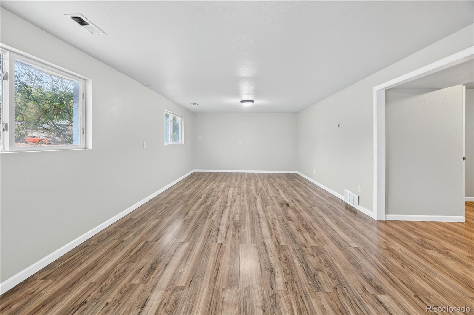 1026 Drury Lane Colorado Springs CO 80911