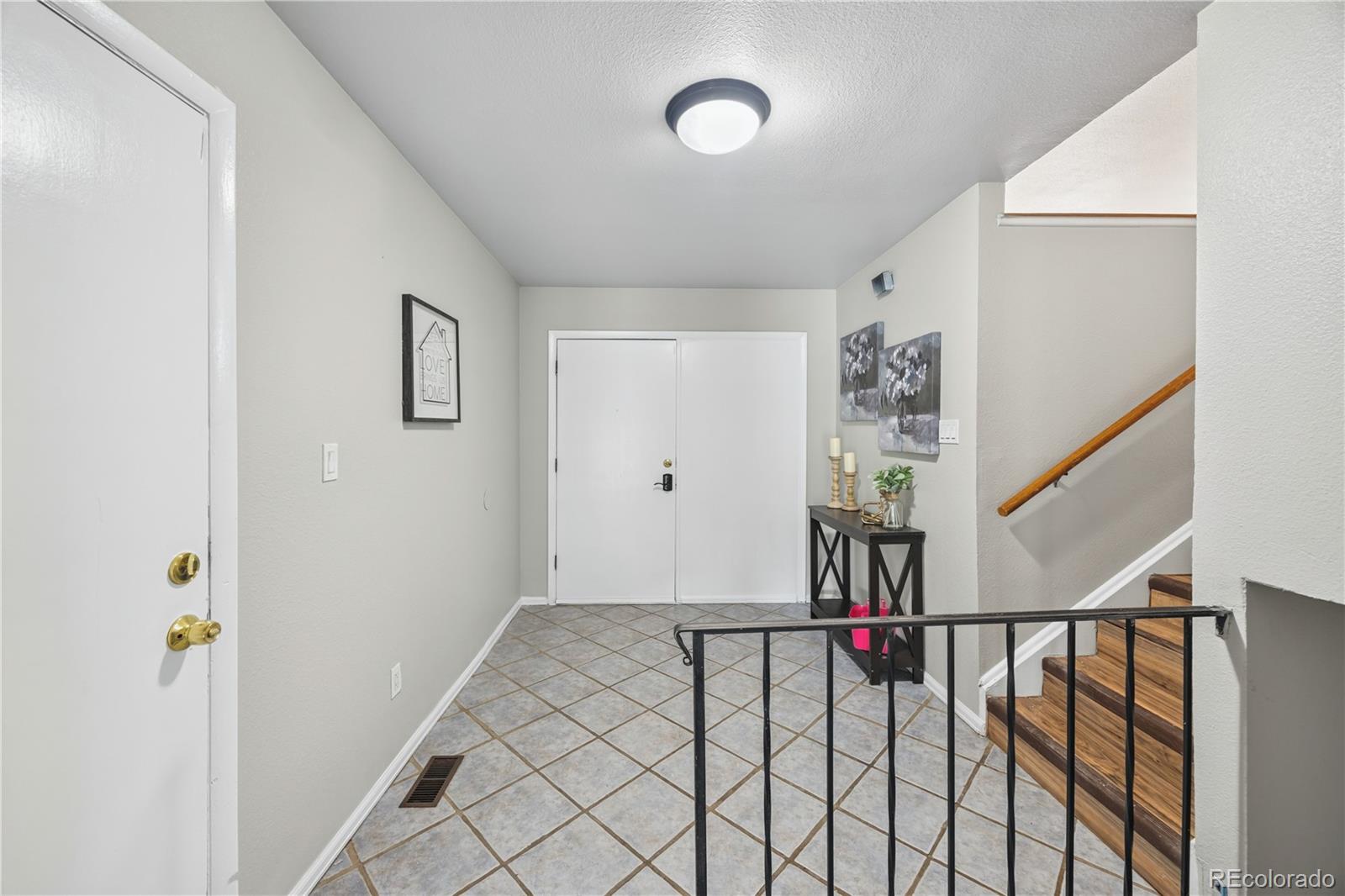1026 Drury Lane Colorado Springs CO 80911
