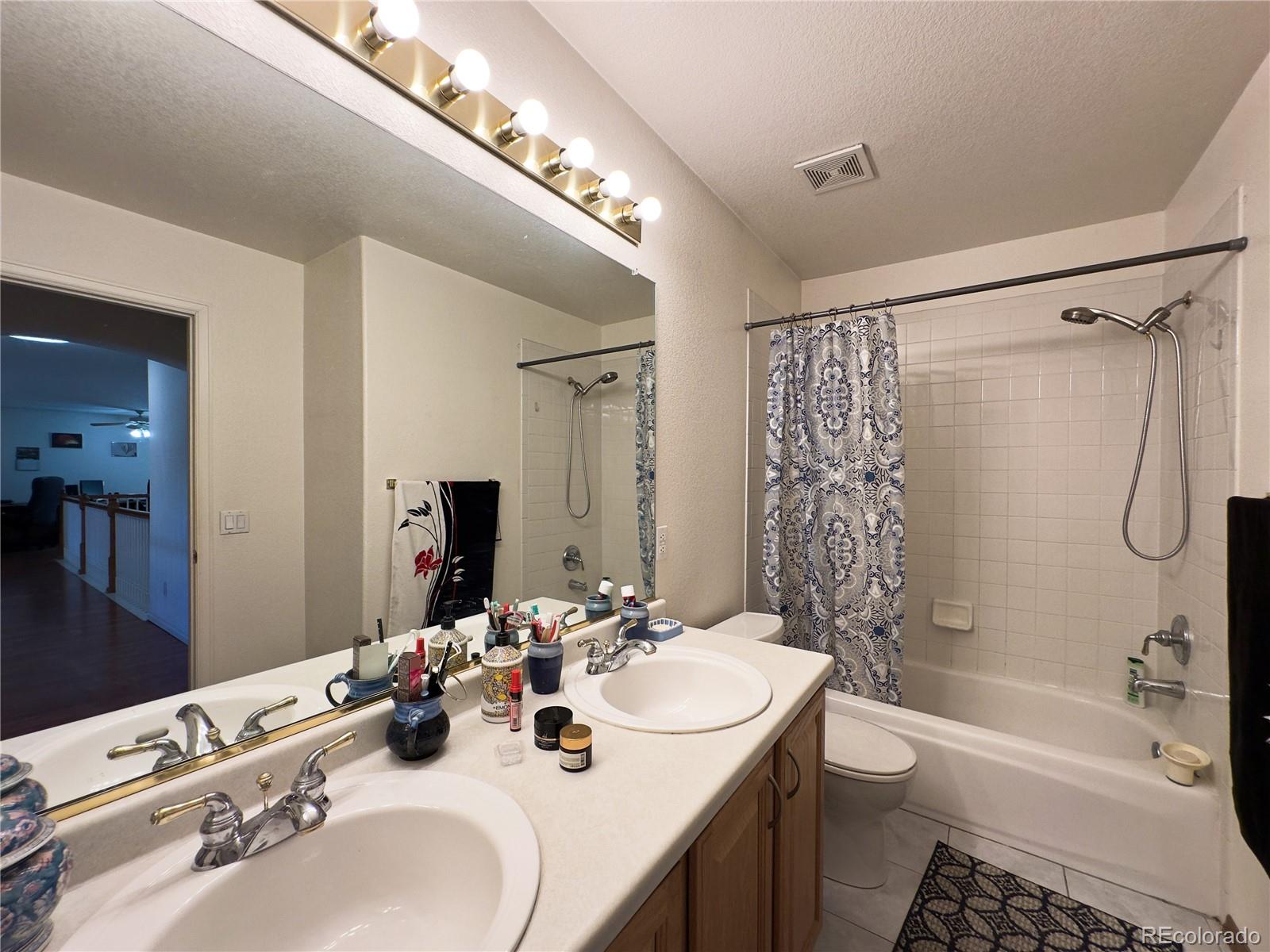 4322 Biscay Street Denver CO 80249