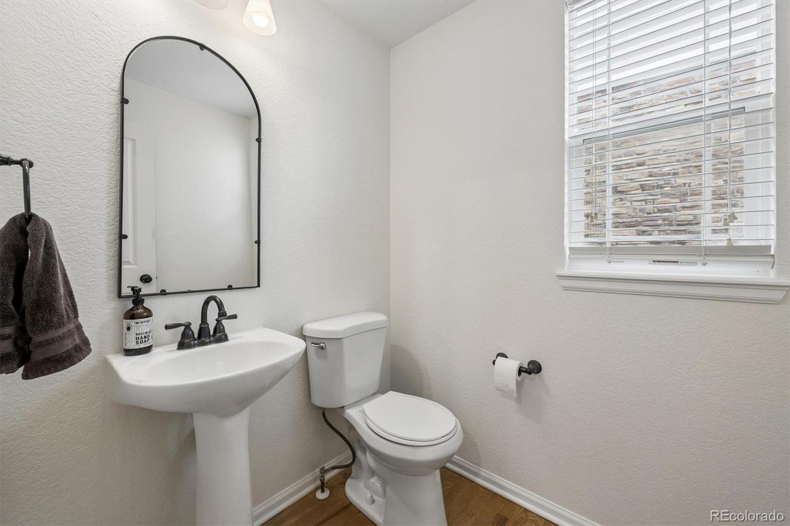 23520 E Portland Way Aurora CO 80016