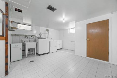 1132 Boston Street Aurora CO 80010