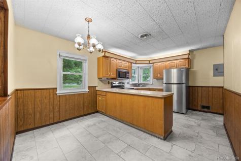 1132 Boston Street Aurora CO 80010