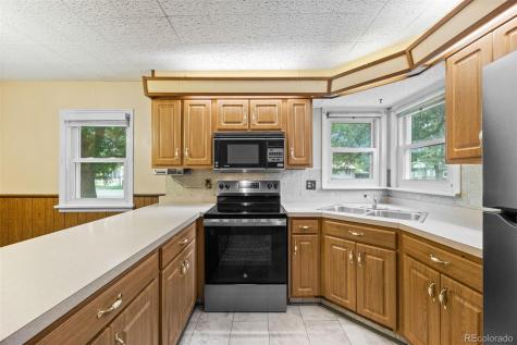 1132 Boston Street Aurora CO 80010