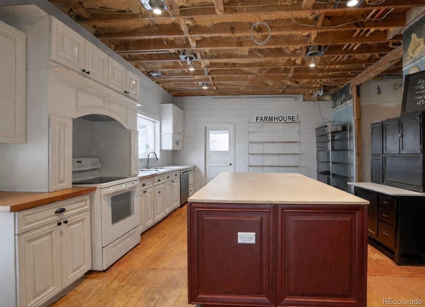 5146 County Road 550 Gardner CO 81040