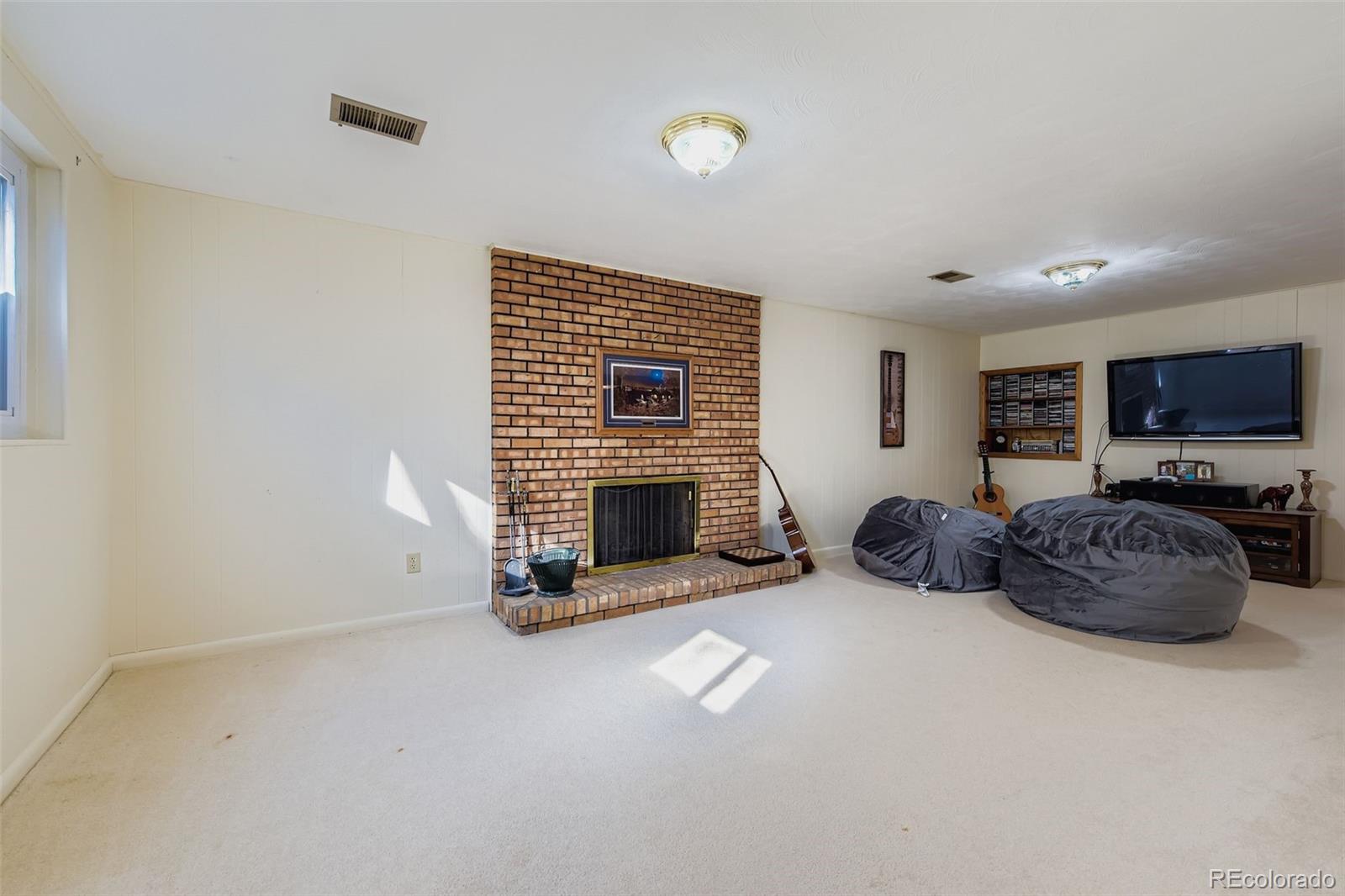 6064 S Steele Street Centennial CO 80121