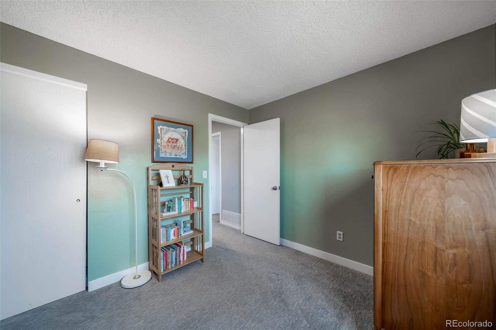 1121 S Joplin Street Aurora CO 80017