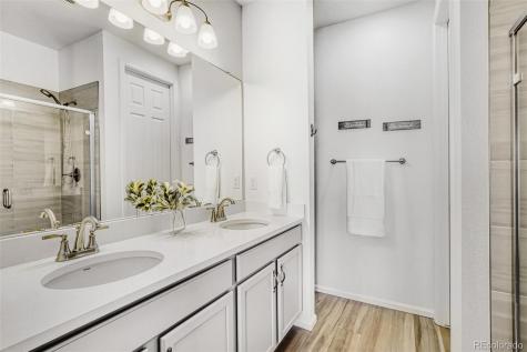 4468 S Malaya Court Aurora CO 80015