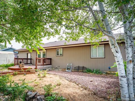 904 Foothills Court Windsor CO 80550