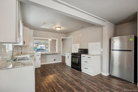 1680 Newark Street Aurora CO 80010