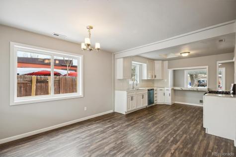 1680 Newark Street Aurora CO 80010