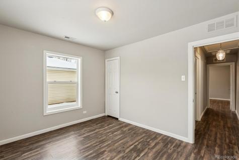 1680 Newark Street Aurora CO 80010