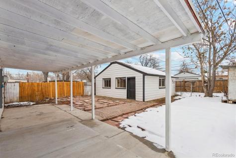 1680 Newark Street Aurora CO 80010