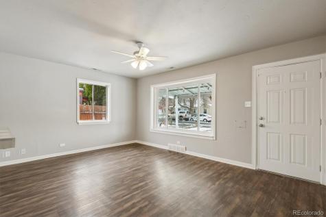 1680 Newark Street Aurora CO 80010