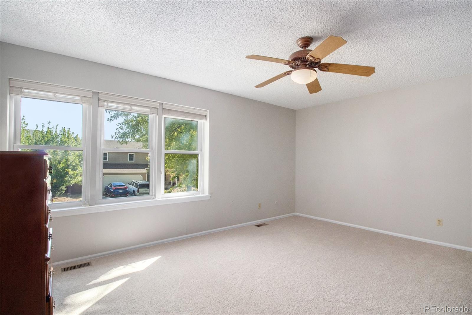 1073 S Mobile Street Aurora CO 80017