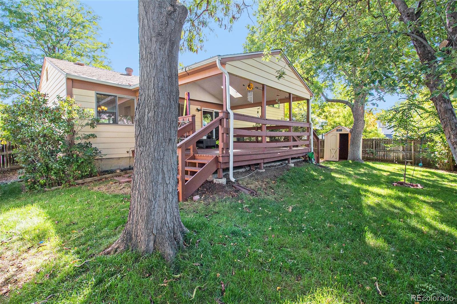 1073 S Mobile Street Aurora CO 80017