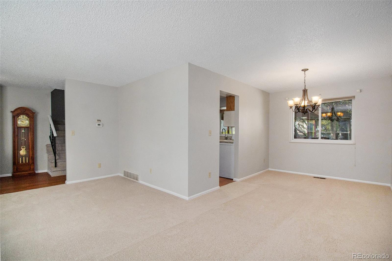 1073 S Mobile Street Aurora CO 80017