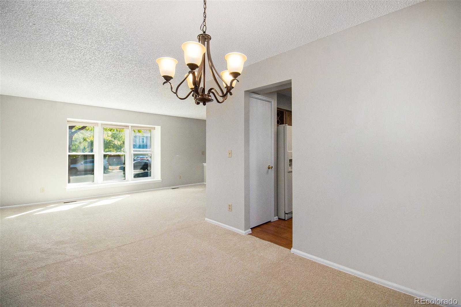 1073 S Mobile Street Aurora CO 80017