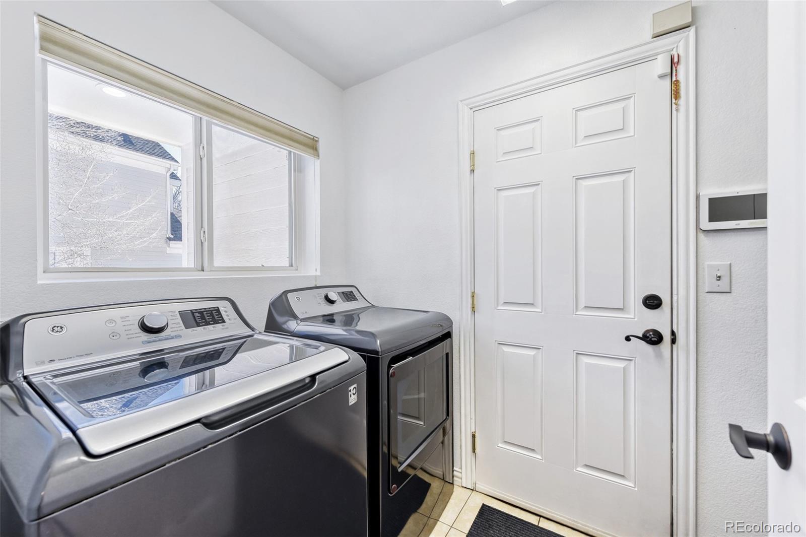 1011 S Valentia Street Denver CO 80247