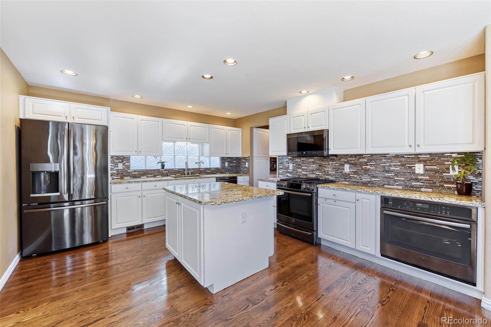 1011 S Valentia Street Denver CO 80247