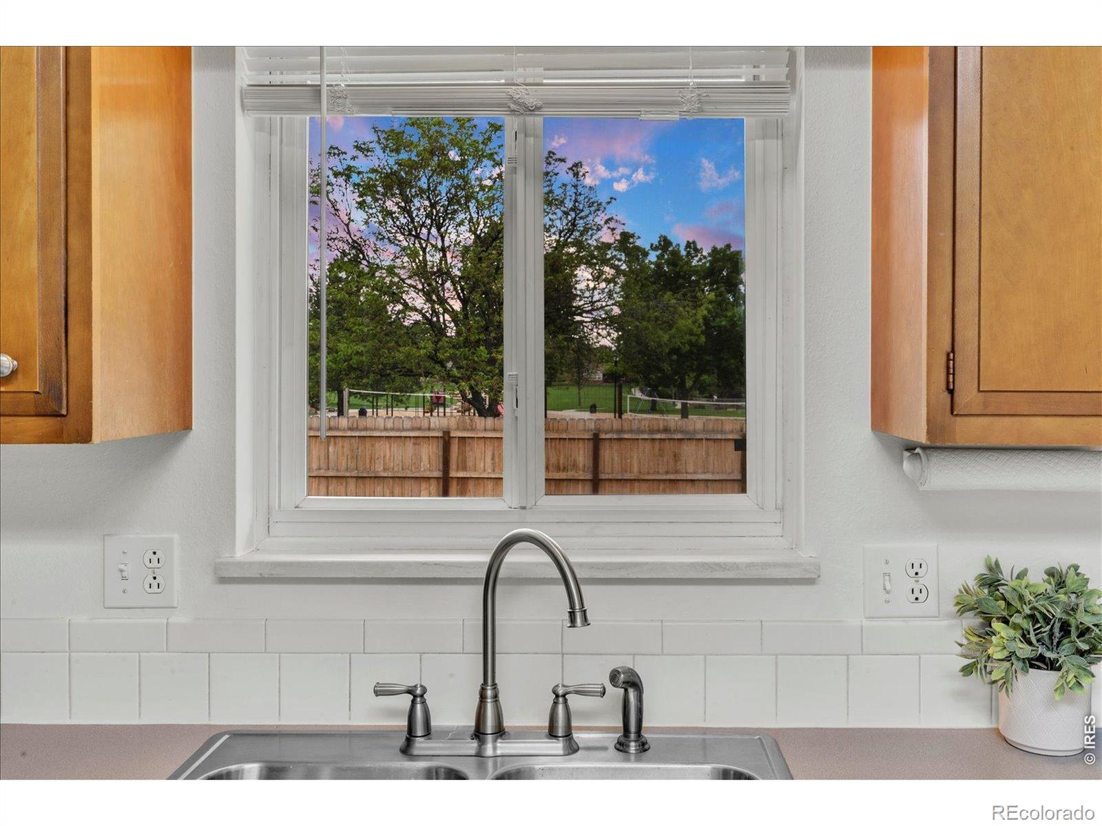 2652 Mountain View Avenue Longmont CO 80503