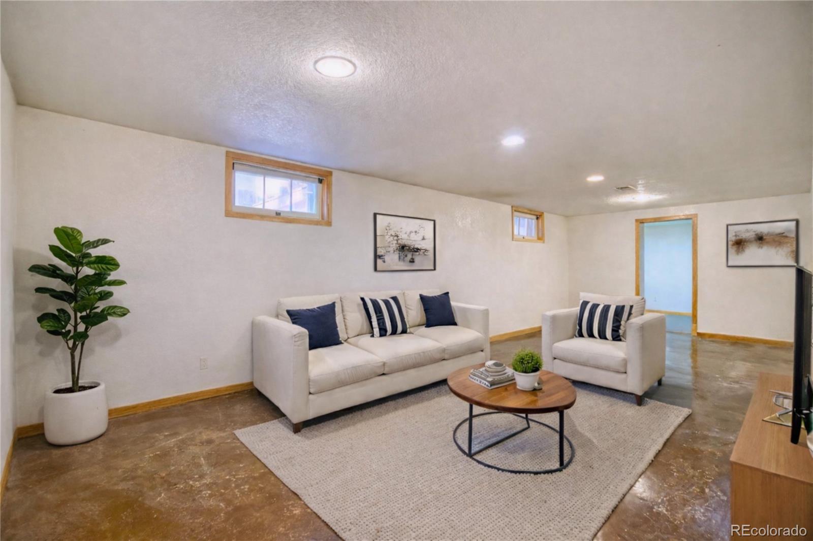 447 W 8th Street Loveland CO 80537
