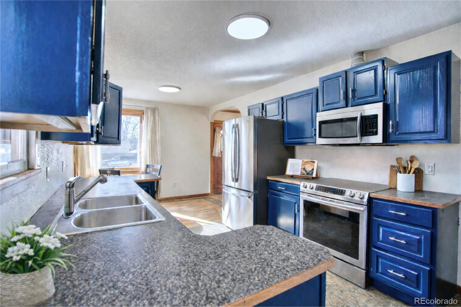 447 W 8th Street Loveland CO 80537
