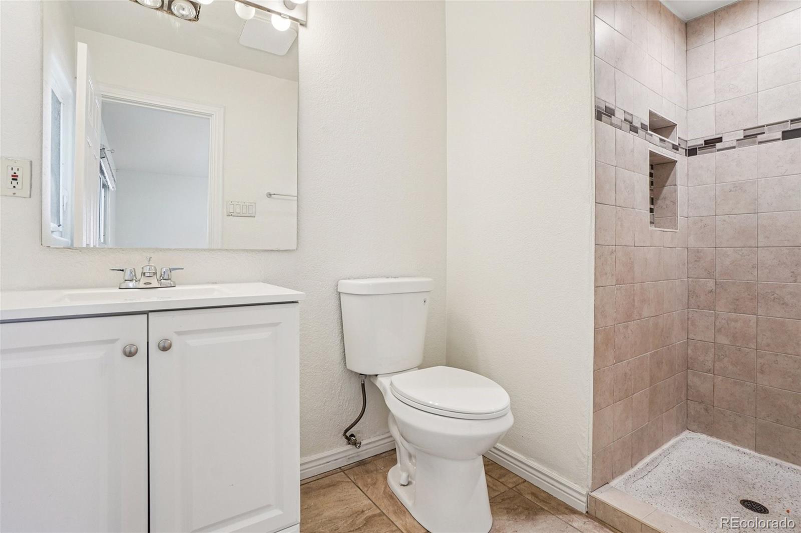 6704 Grove Street Denver CO 80221