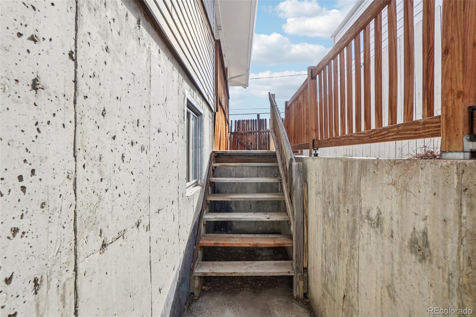 6704 Grove Street Denver CO 80221