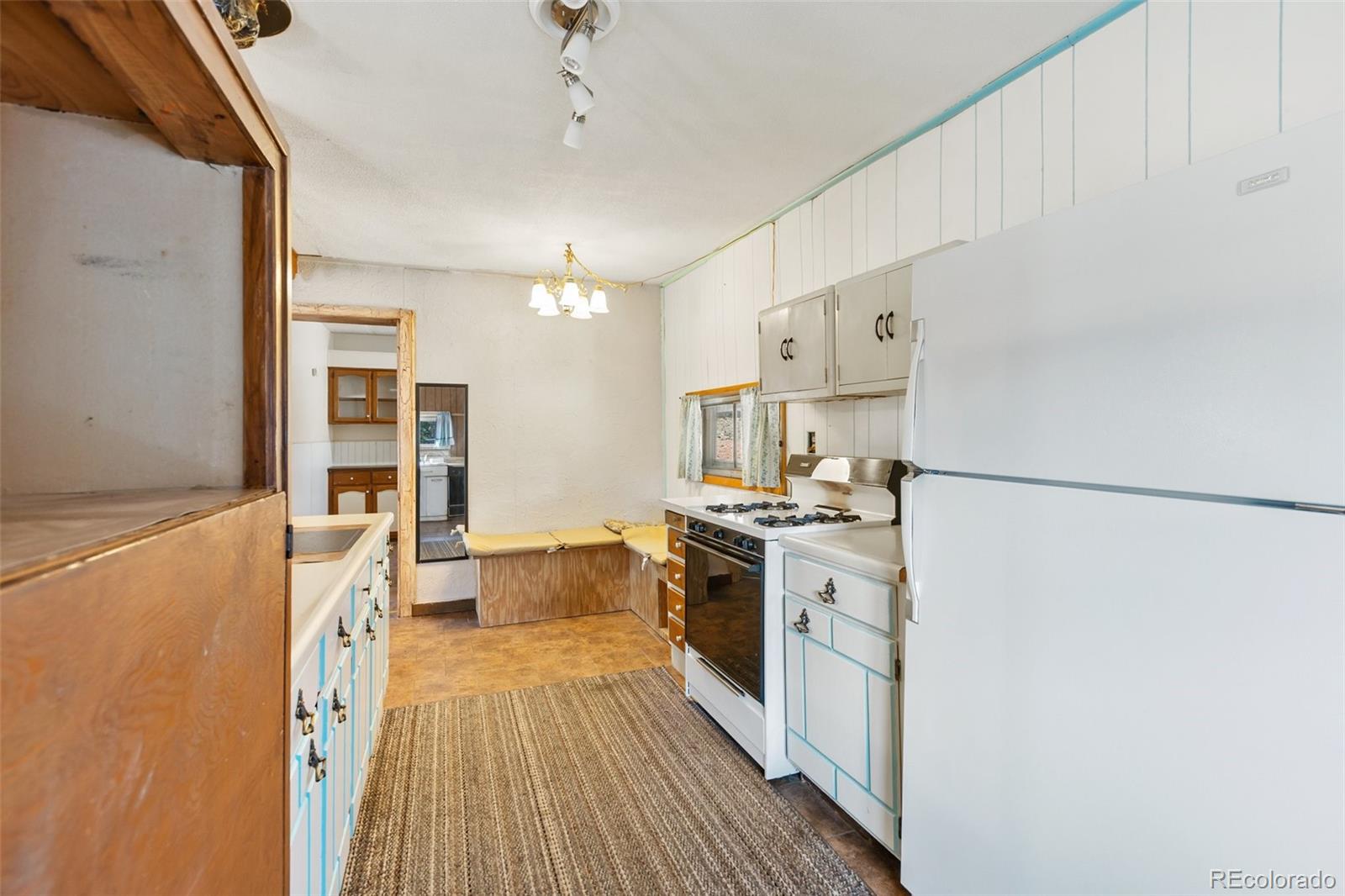 272 Spring Valley Trail Florissant CO 80816
