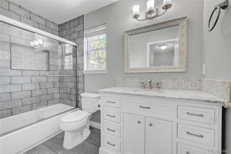 498 Sylvestor Trail Highlands Ranch CO 80129