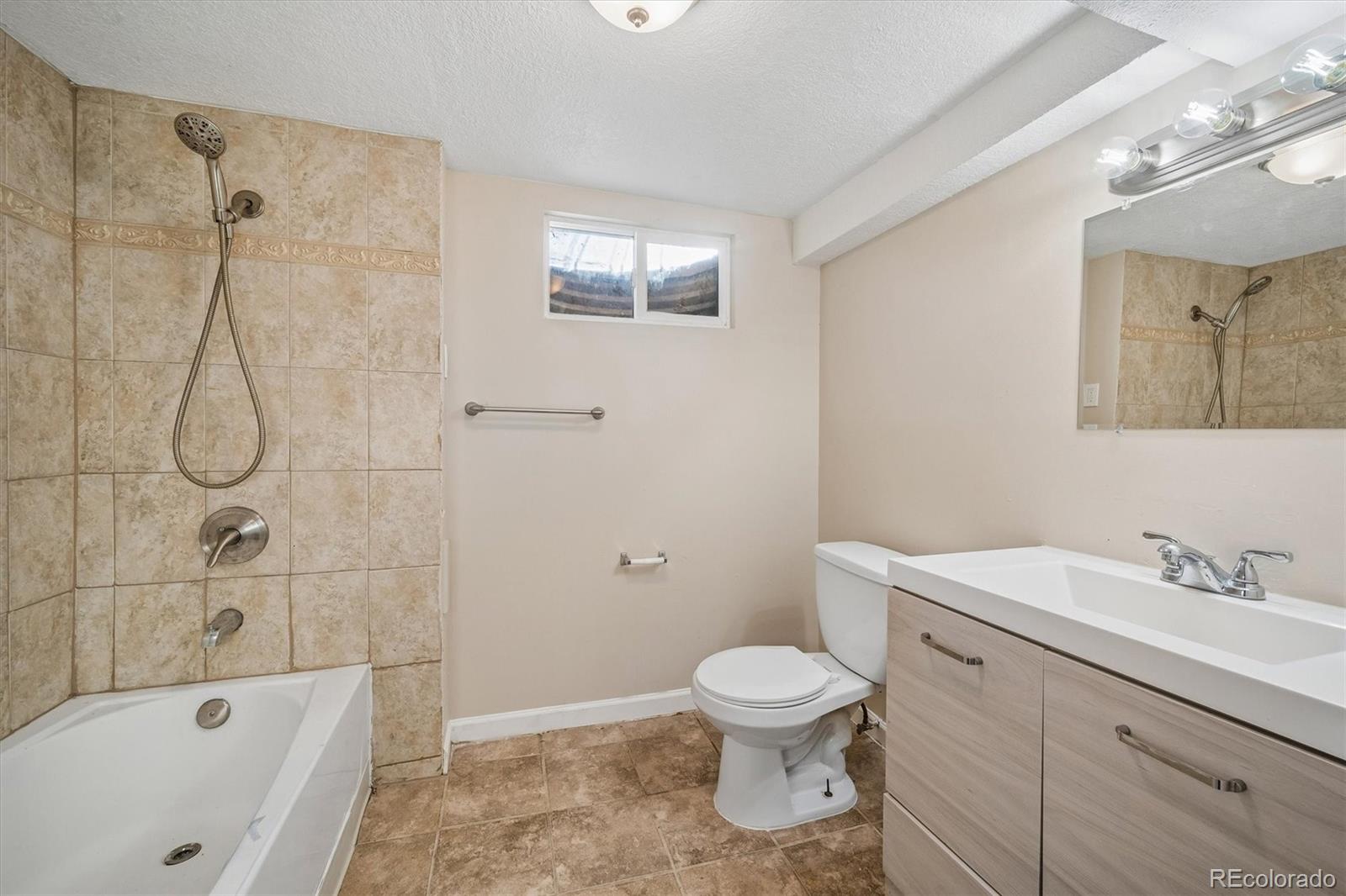 3065 Wheeling Street Aurora CO 80011