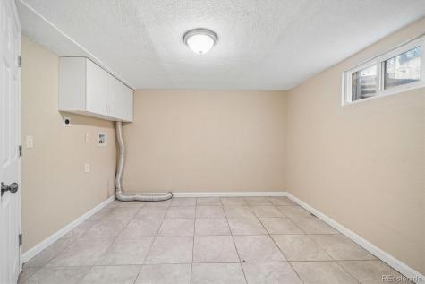 3065 Wheeling Street Aurora CO 80011