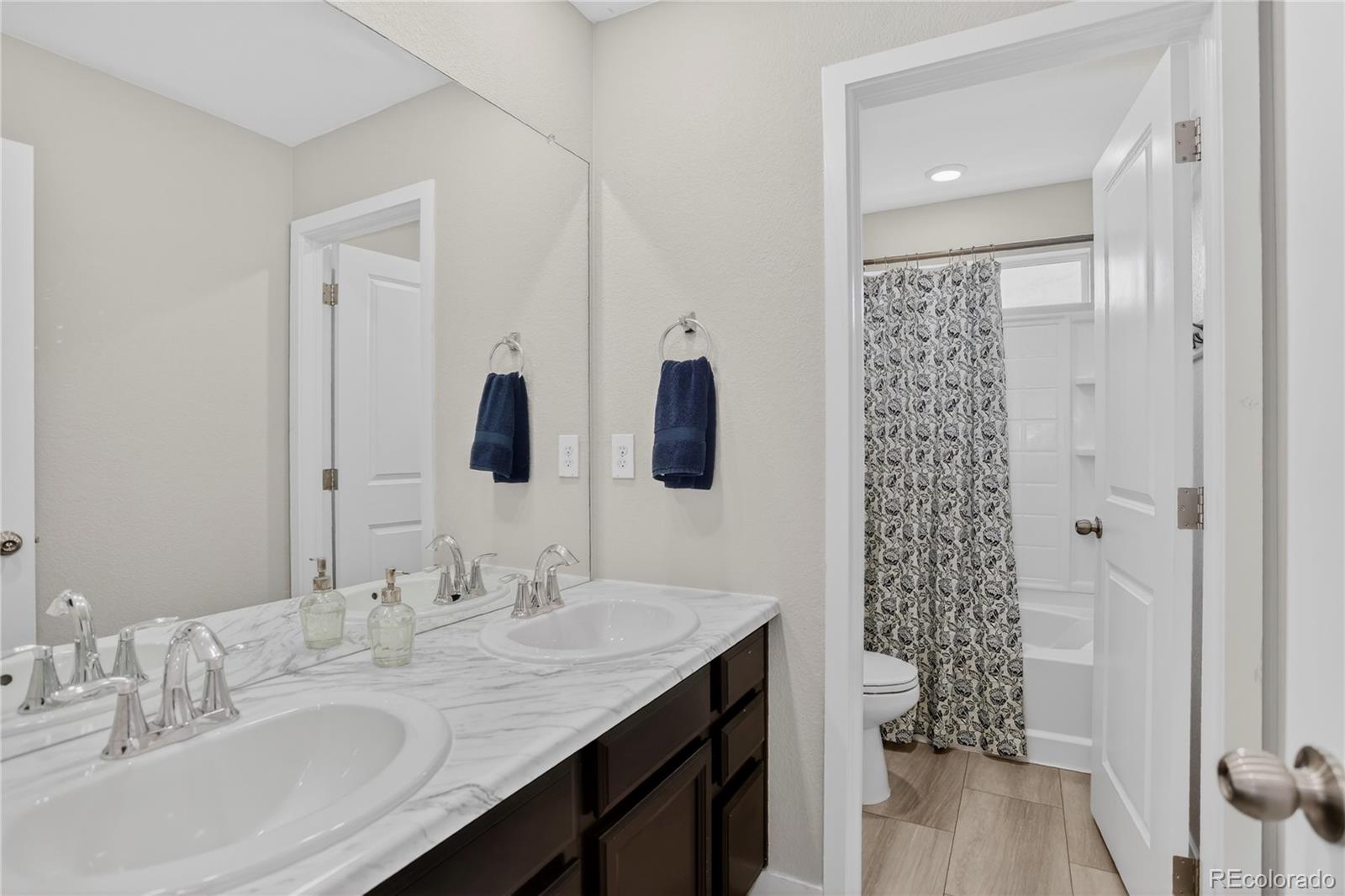 958 Honey Berry Court Elizabeth CO 80107