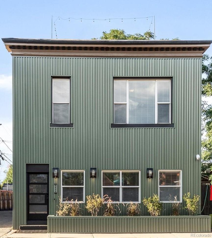1521 E 29th Avenue Denver CO 80205