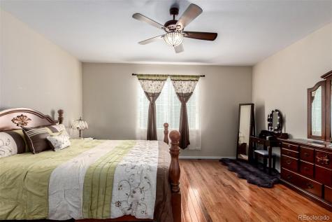 25876 E Maple Place Aurora CO 80018