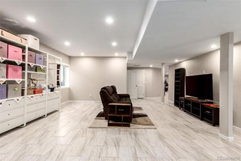 25876 E Maple Place Aurora CO 80018