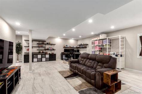 25876 E Maple Place Aurora CO 80018