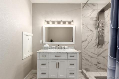 25876 E Maple Place Aurora CO 80018