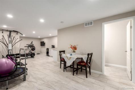 25876 E Maple Place Aurora CO 80018